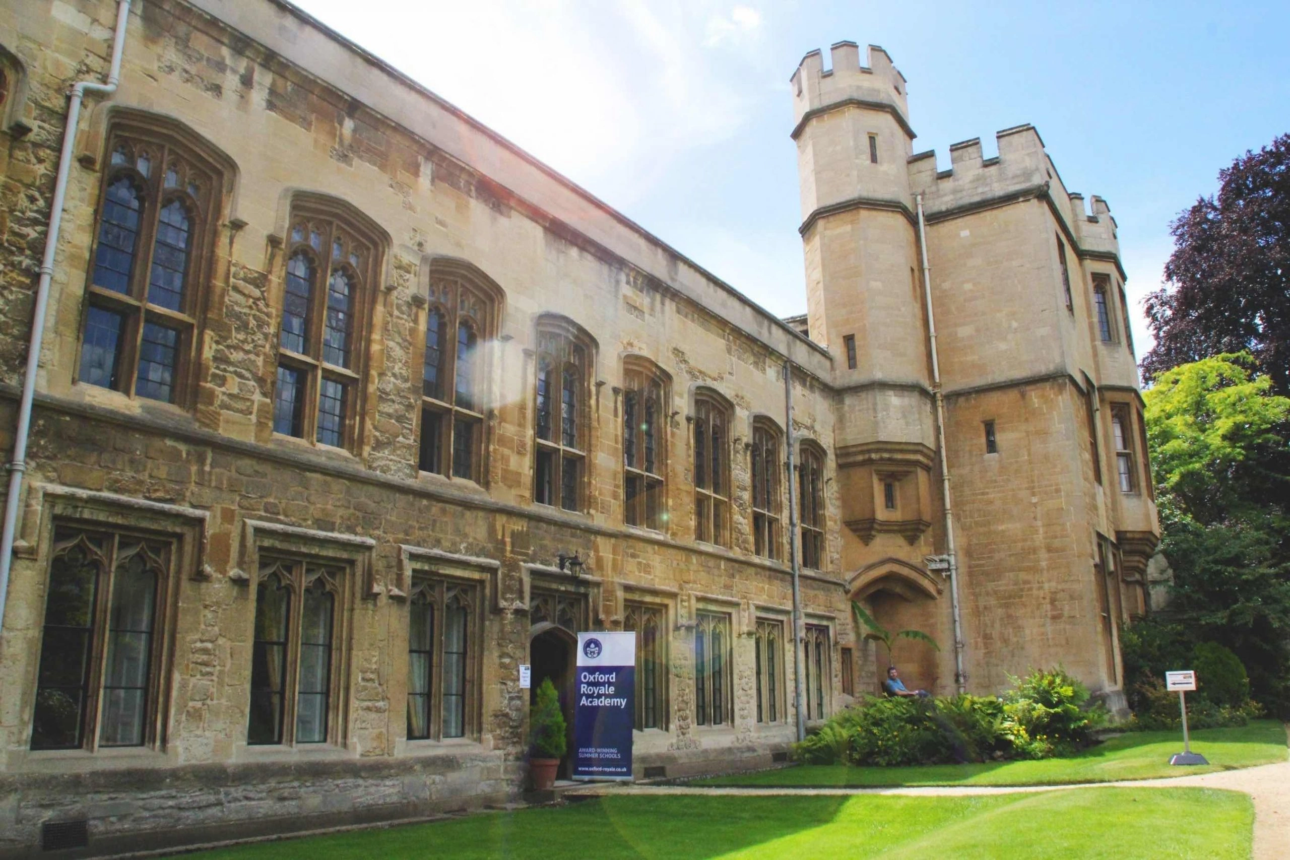 Oxford Royale Academy