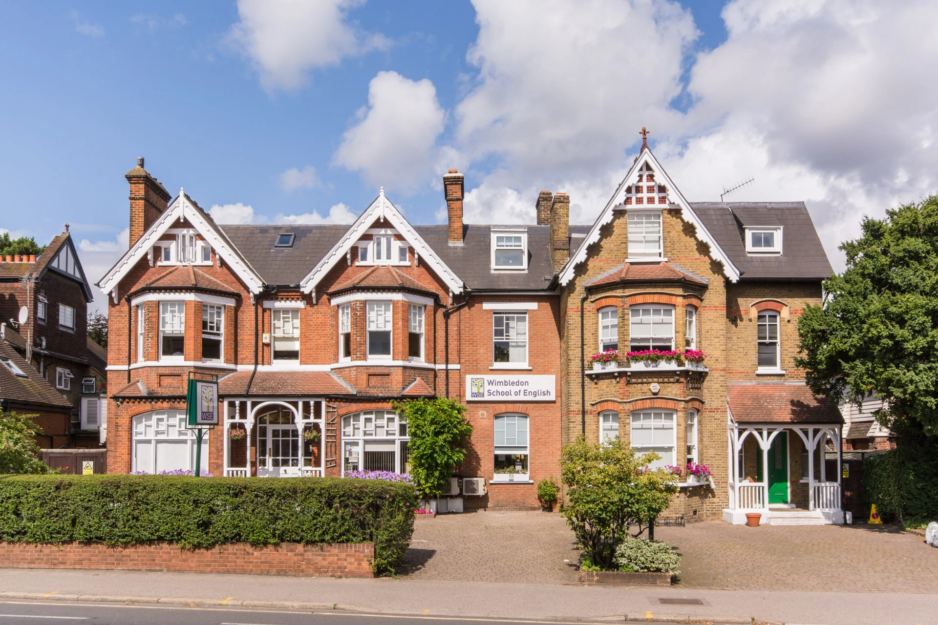 WIMBLEDON SCHOOL of ENGLISH